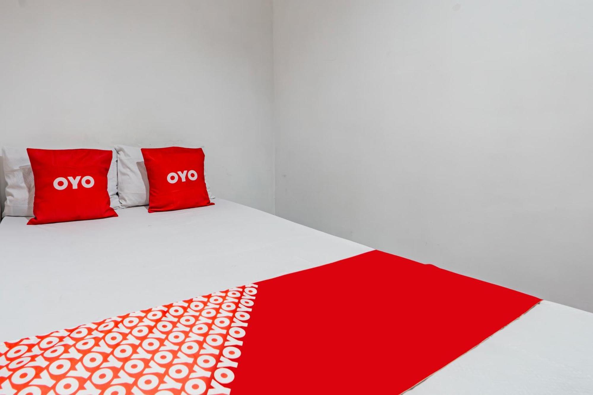 Oyo Life 93978 Syariah Hotel 2*